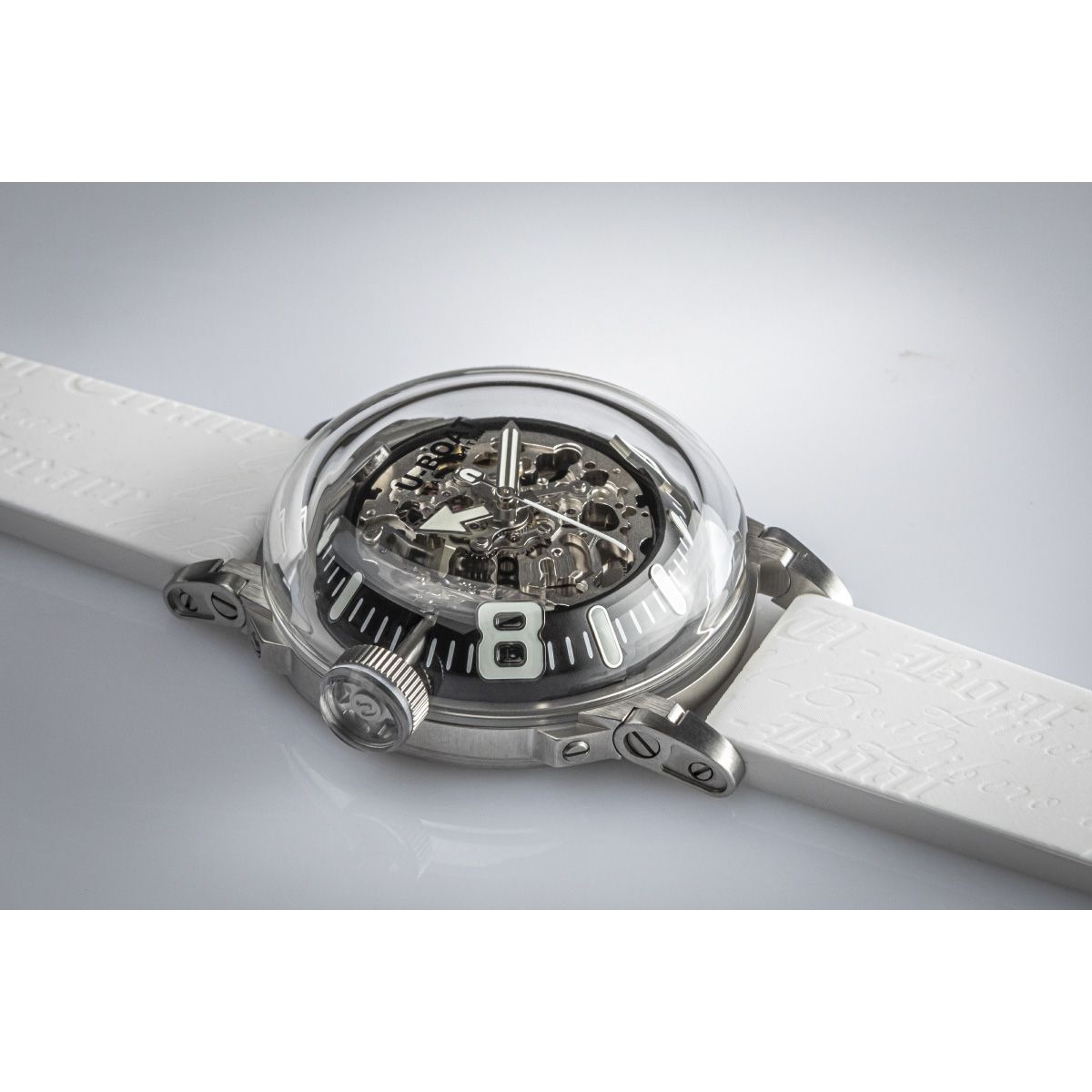 ユーボート U-BOAT 3346 ｜ NEEL